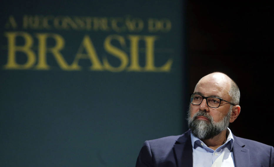 Volta à escola impõe gestão customizada e estruturar o Fundeb é essencial, diz especialista