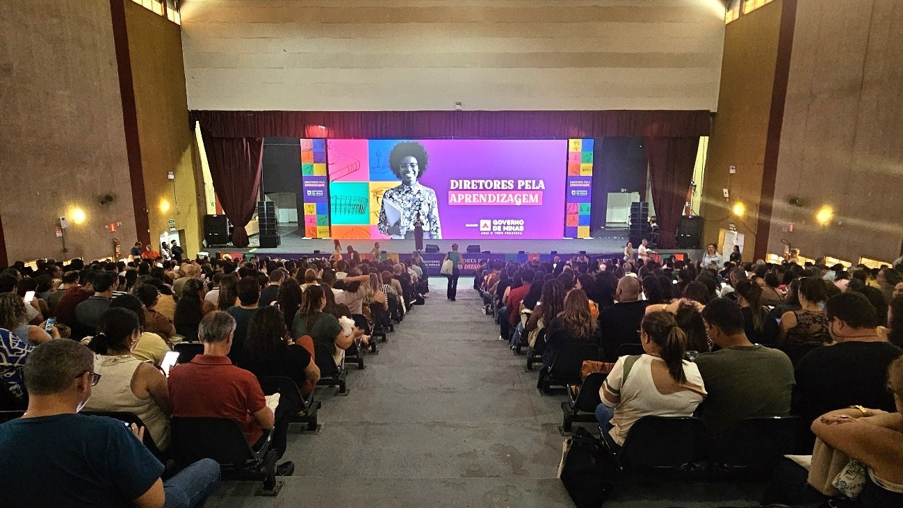 FORMAÇÃO MINEIRA REÚNE MAIS DE 3 MIL DIRETORES PARA ORIENTAR O PLANEJAMENTO PEDAGÓGICO DE 2026